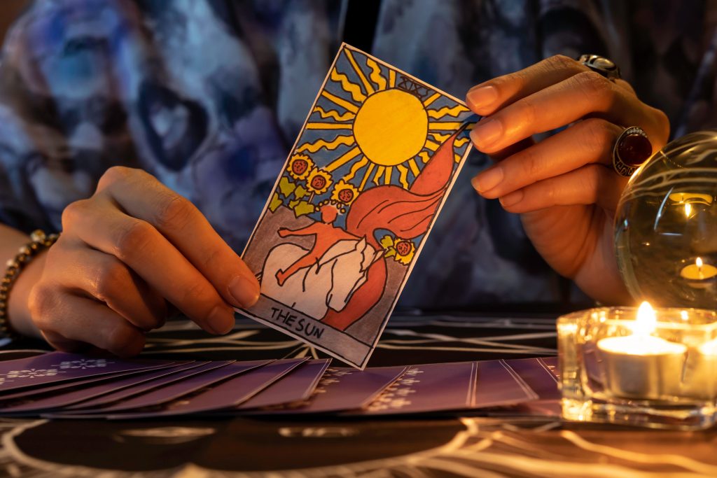 How Can Oracle Cards Help You Improve and Heal Your Life?